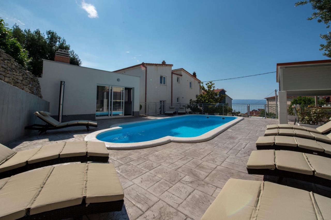 Apartments Bevanda Podstrana Exterior photo