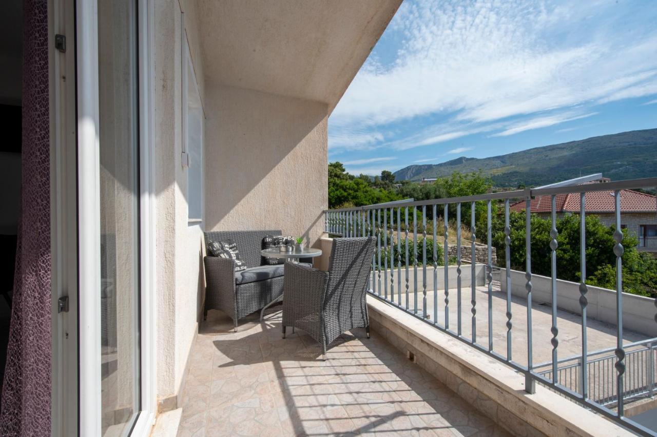 Apartments Bevanda Podstrana Exterior photo