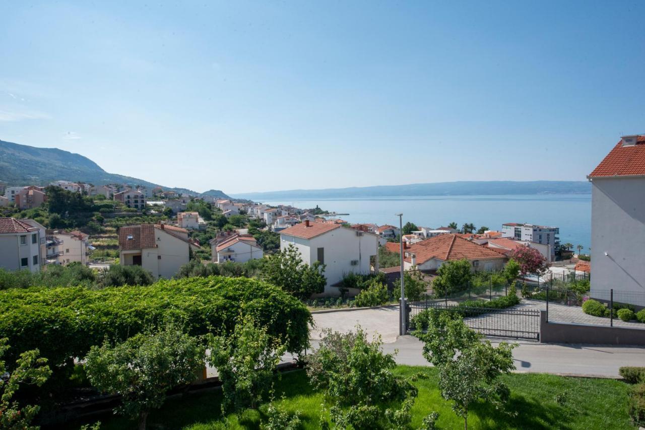 Apartments Bevanda Podstrana Exterior photo