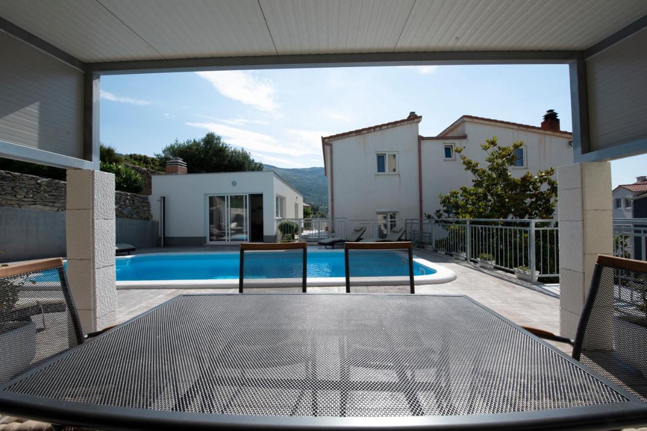 Apartments Bevanda Podstrana Exterior photo