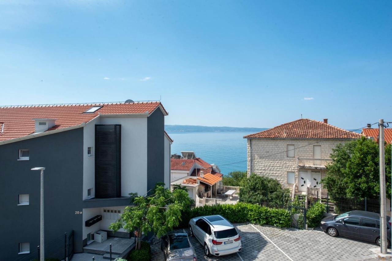 Apartments Bevanda Podstrana Exterior photo